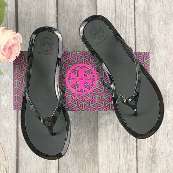 🎉🎉HP🎉🎉 Tory Burch Studded Logo Jelly Sandal - Picture 7 of 8